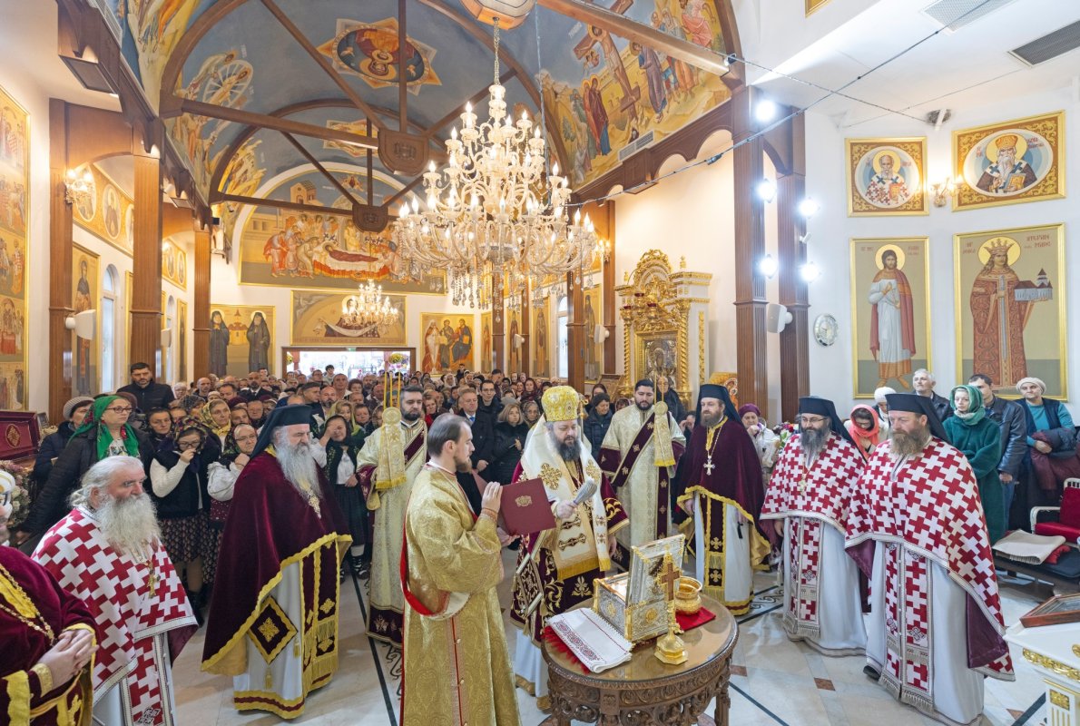 Hramul de toamnă al Paraclisului Catedralei Naționale din București 347945