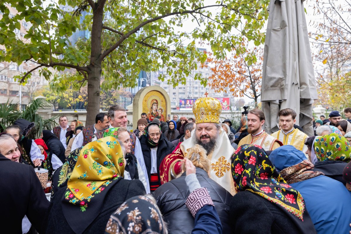 Hramul de toamnă al Paraclisului Catedralei Naționale din București 347947