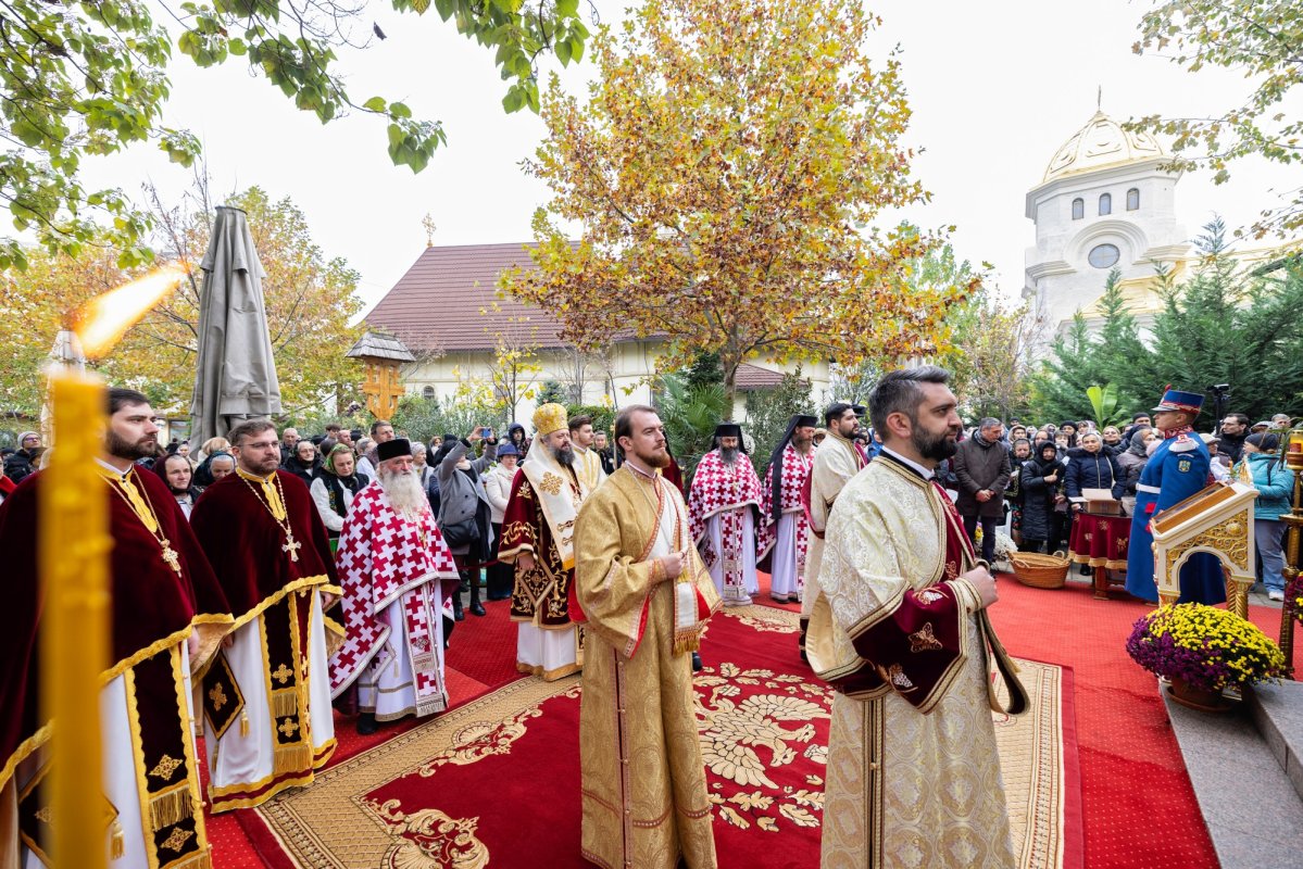 Hramul de toamnă al Paraclisului Catedralei Naționale din București 347948