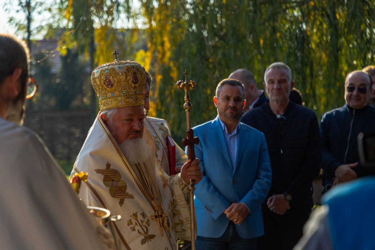Sfințirea bisericii din cadrul Complexului „Grădina Snagov” 347974