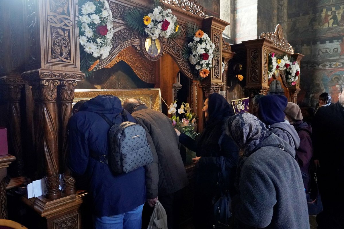 Prăznuirea Sfântului Paisie la Mănăstirea Neamț 348097