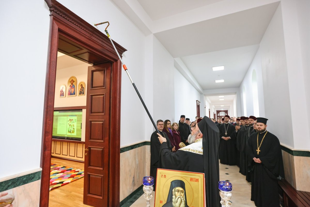 Binecuvântare și înnoire la Seminarul Teologic din Buzău 348133