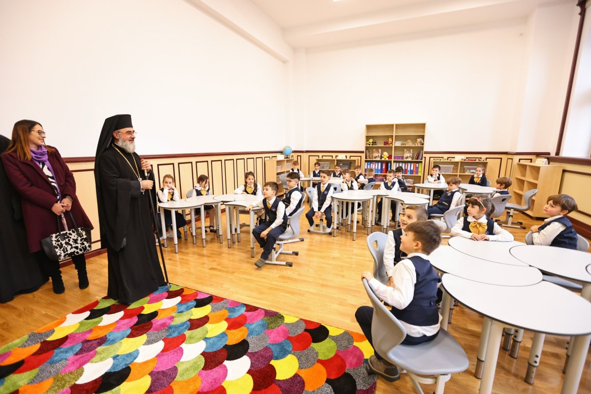 Binecuvântare și înnoire la Seminarul Teologic din Buzău 348139