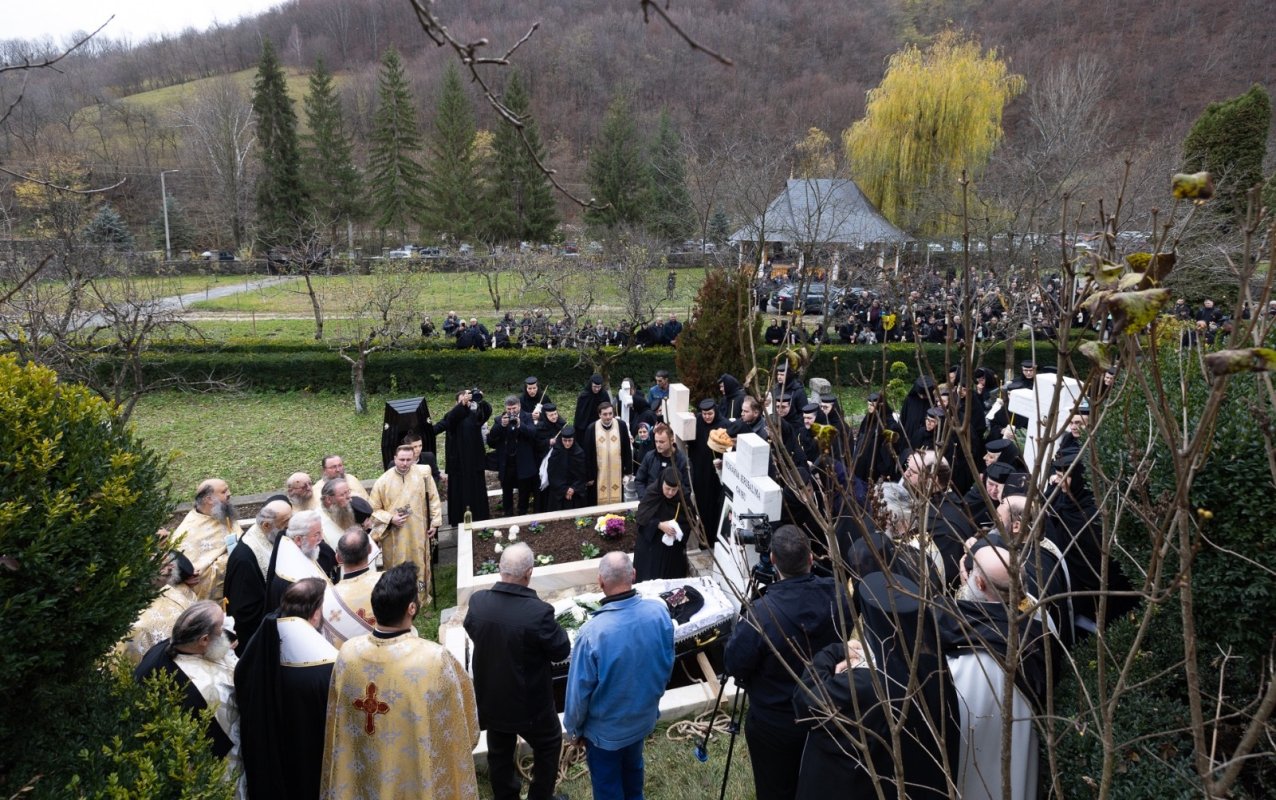 Stavrofora Ierusalima Ghibu, stareța Mănăstirii Râmeț, un simbol al rezistenței prin credință și curaj mărturisitor în perioada regimului comunist 348191