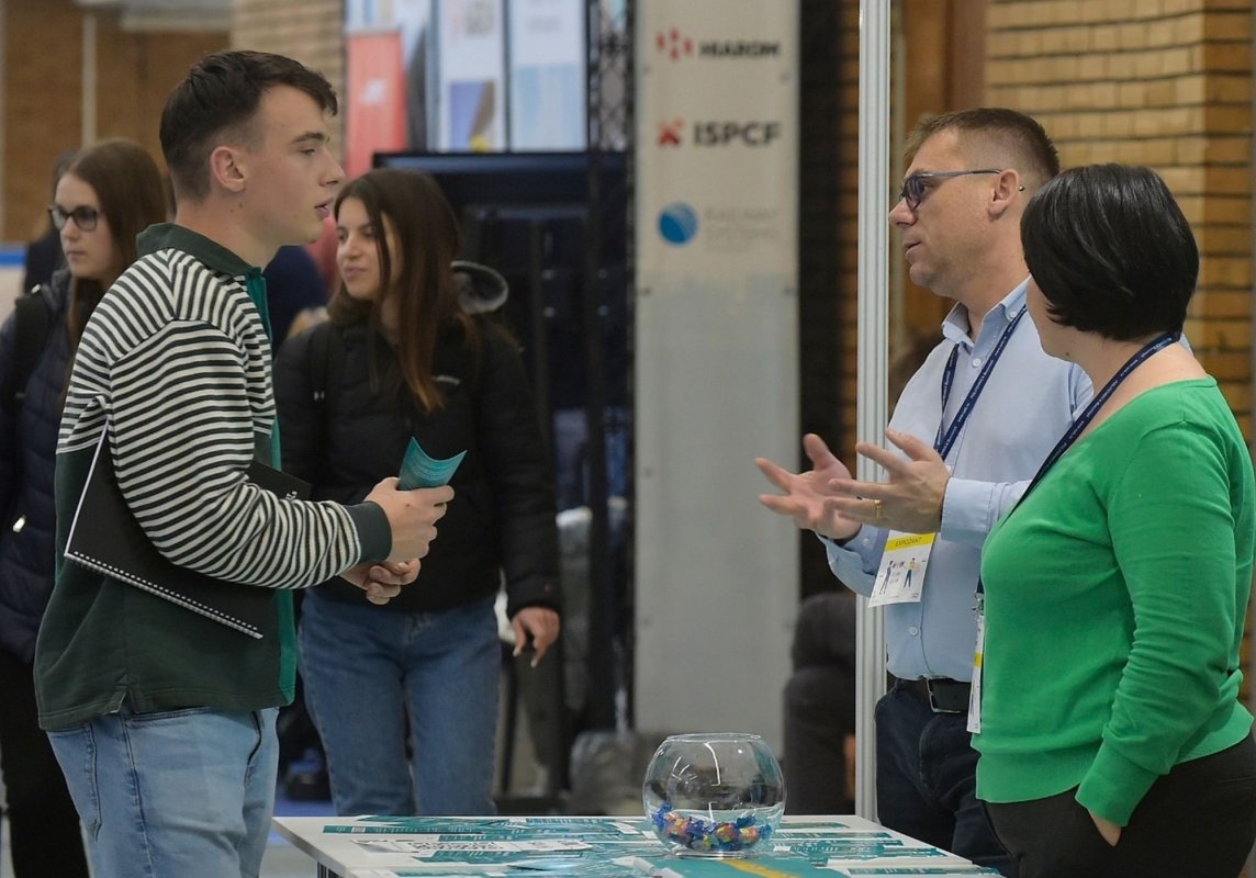 Târg universitar de joburi 348201