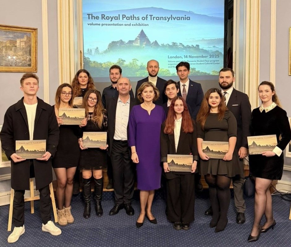 Volumul „Cărările regale ale Transilvaniei”, prezentat la Londra, de ziua de naștere a Majestății Sale Regele Charles al III-lea 348176