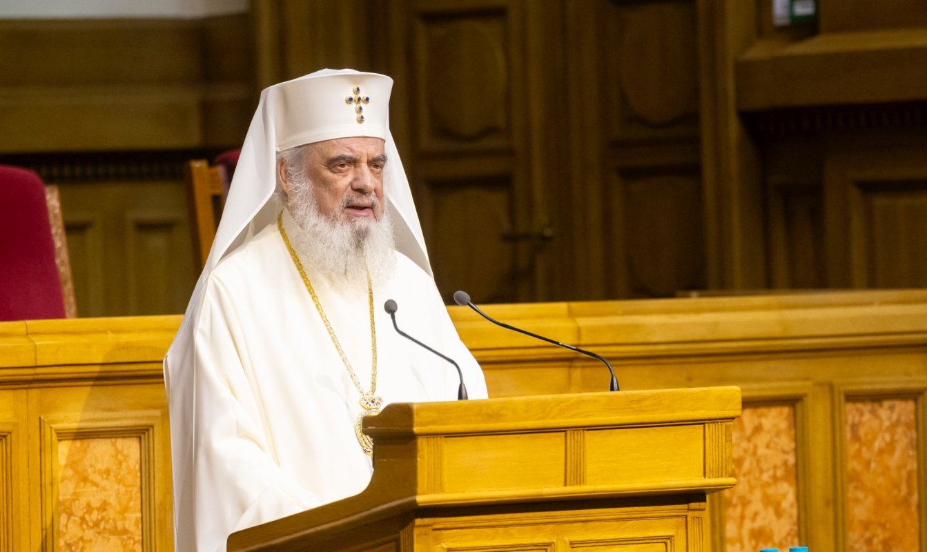 Voluntariatul „Tinerilor în acţiune” - slujire, comuniune şi mărturie frumoasă în Anul Centenar al Patriarhiei Române 348307