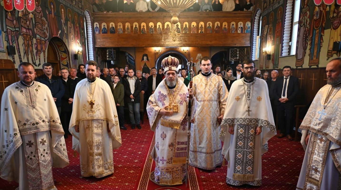 Binecuvântare arhierească în Parohia Gepiș, Protopopiatul Tinca 348353