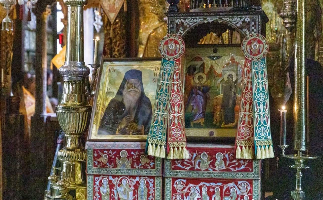 Proclamarea canonizării Cuviosului Dionisie de la Colciu în Muntele Athos 348380