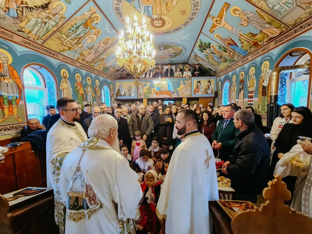 Resfințirea bisericii din Cornești, Protopopiatul Gherla 348340