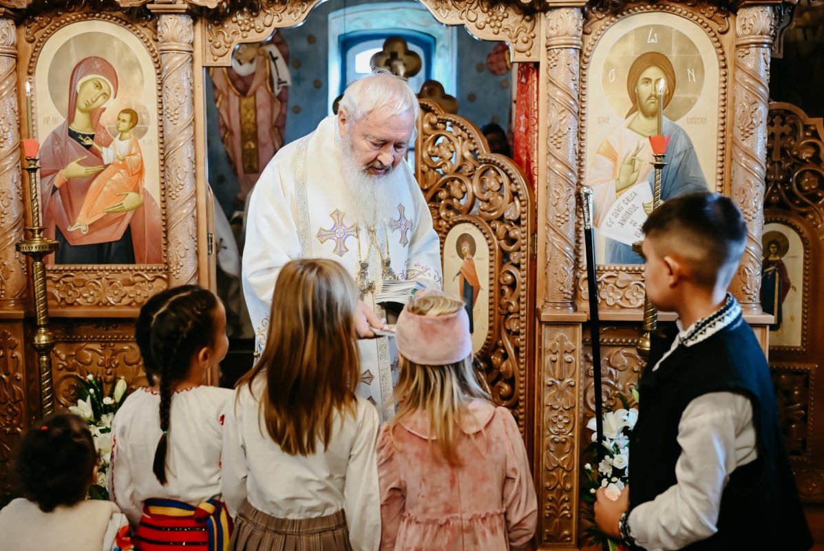 Resfințirea bisericii din Cornești, Protopopiatul Gherla 348345