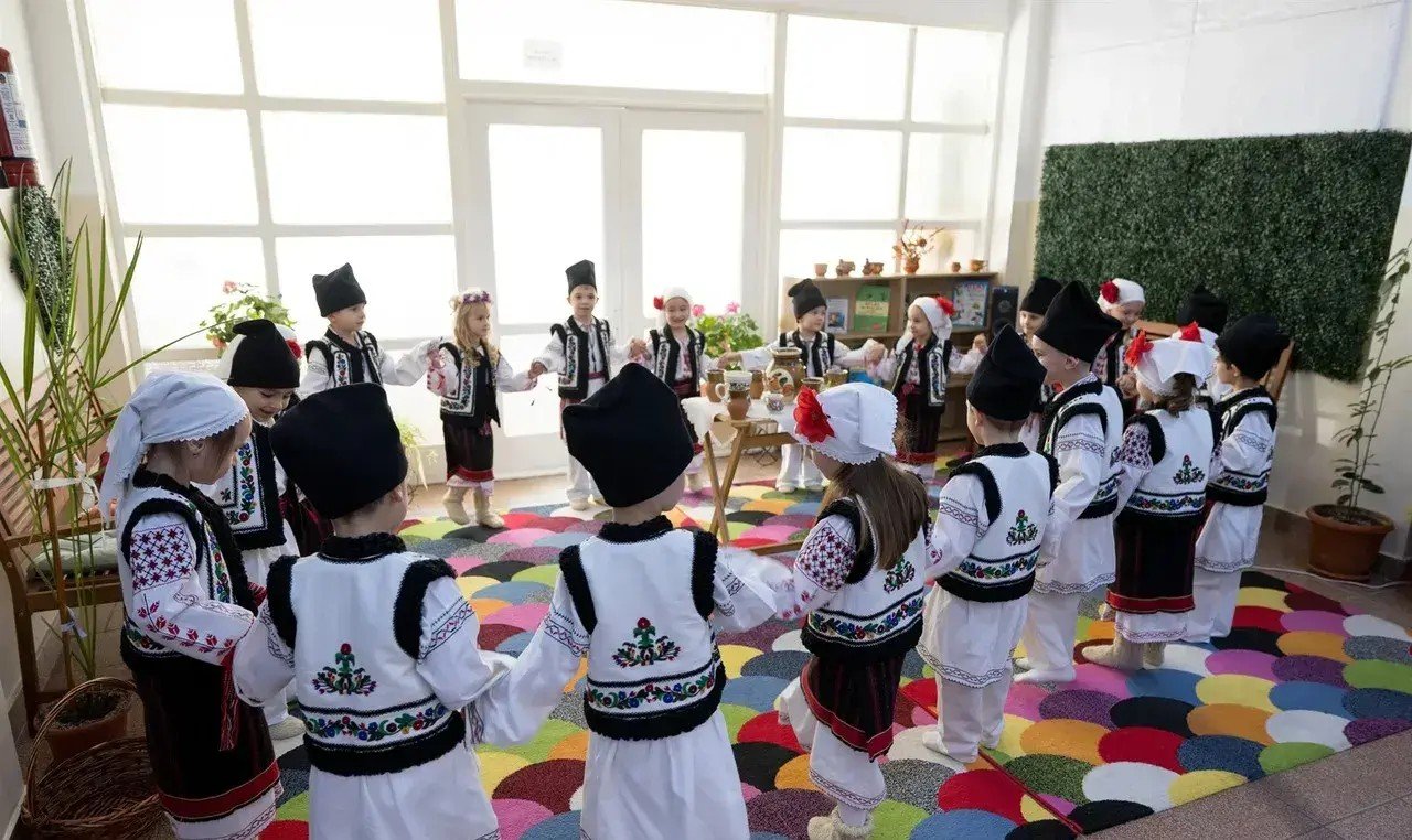 Seminarul Teologic din Huși și-a sărbătorit ocrotitorul 348334