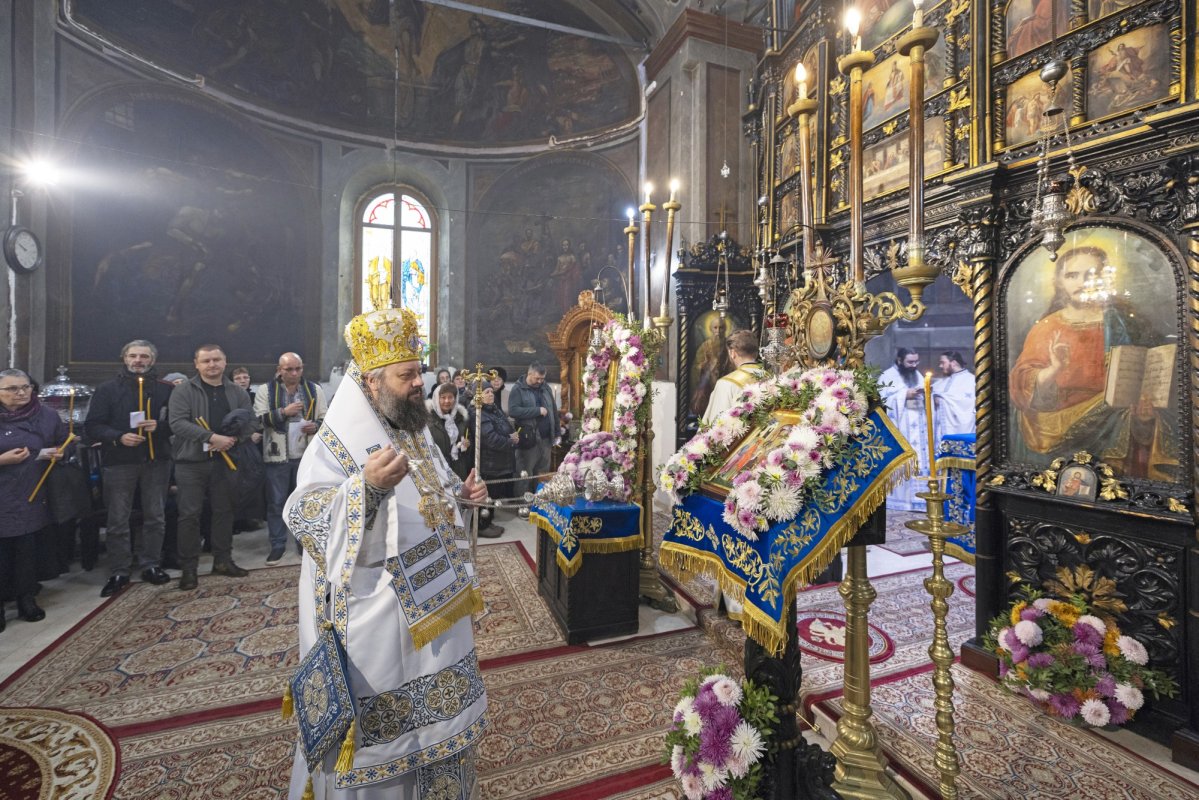 Hramul istoric al Schitului Măgureanu din Capitală 348530