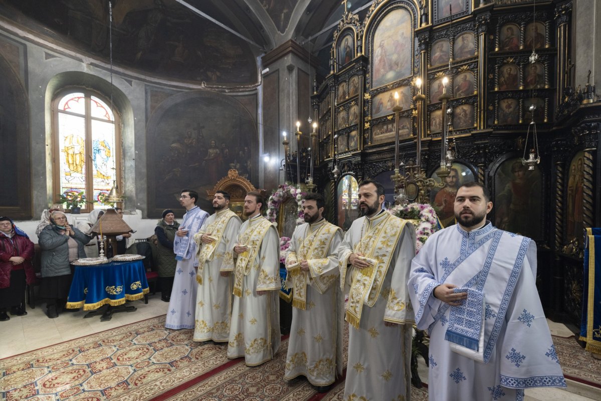 Hramul istoric al Schitului Măgureanu din Capitală 348552