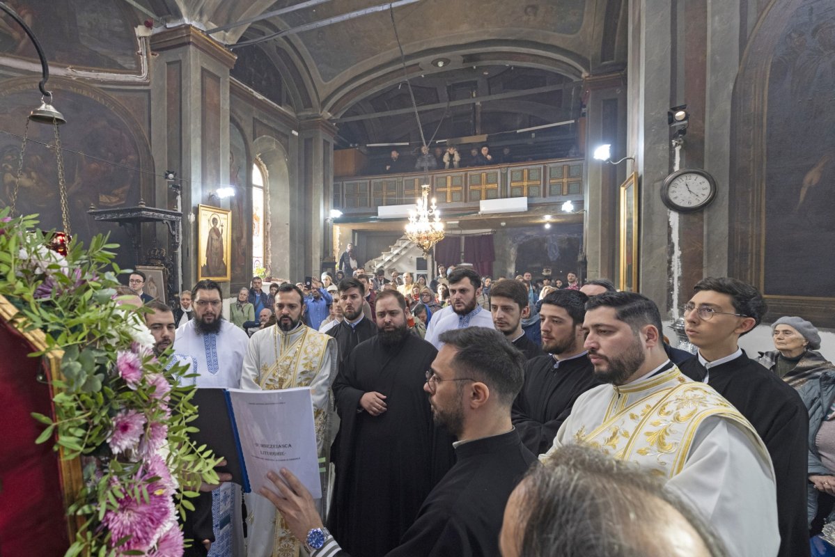 Hramul istoric al Schitului Măgureanu din Capitală 348553