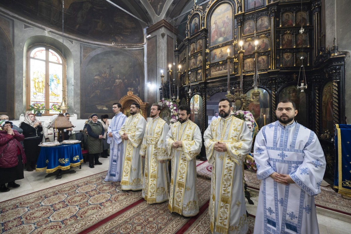 Hramul istoric al Schitului Măgureanu din Capitală 348554