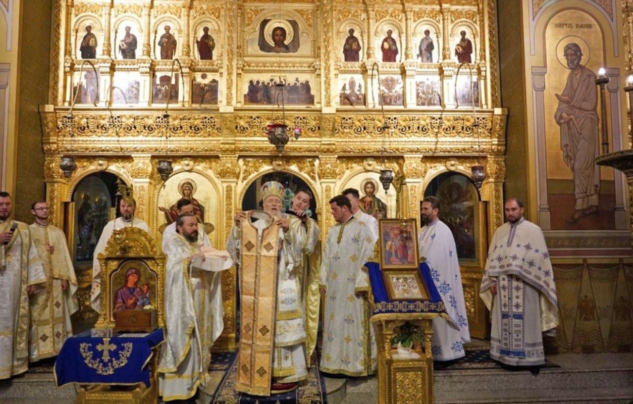 Hirotonie la Catedrala Arhiepiscopală din Târgoviște 348720