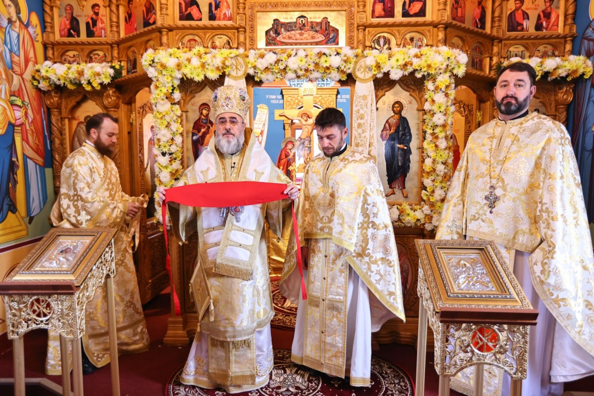 Târnosirea bisericii Parohiei Smârdanul Mic din județul Buzău 348722