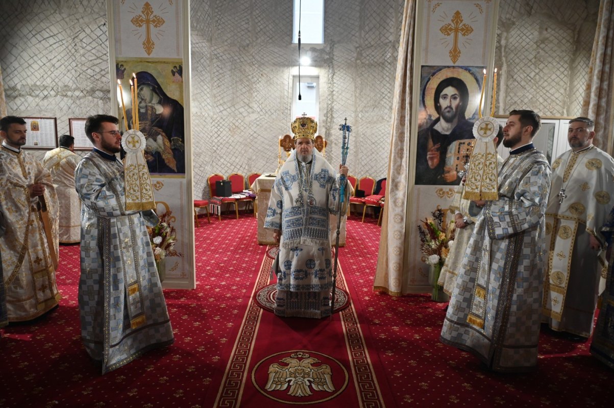 Binecuvântare arhierească la Oradea 348801