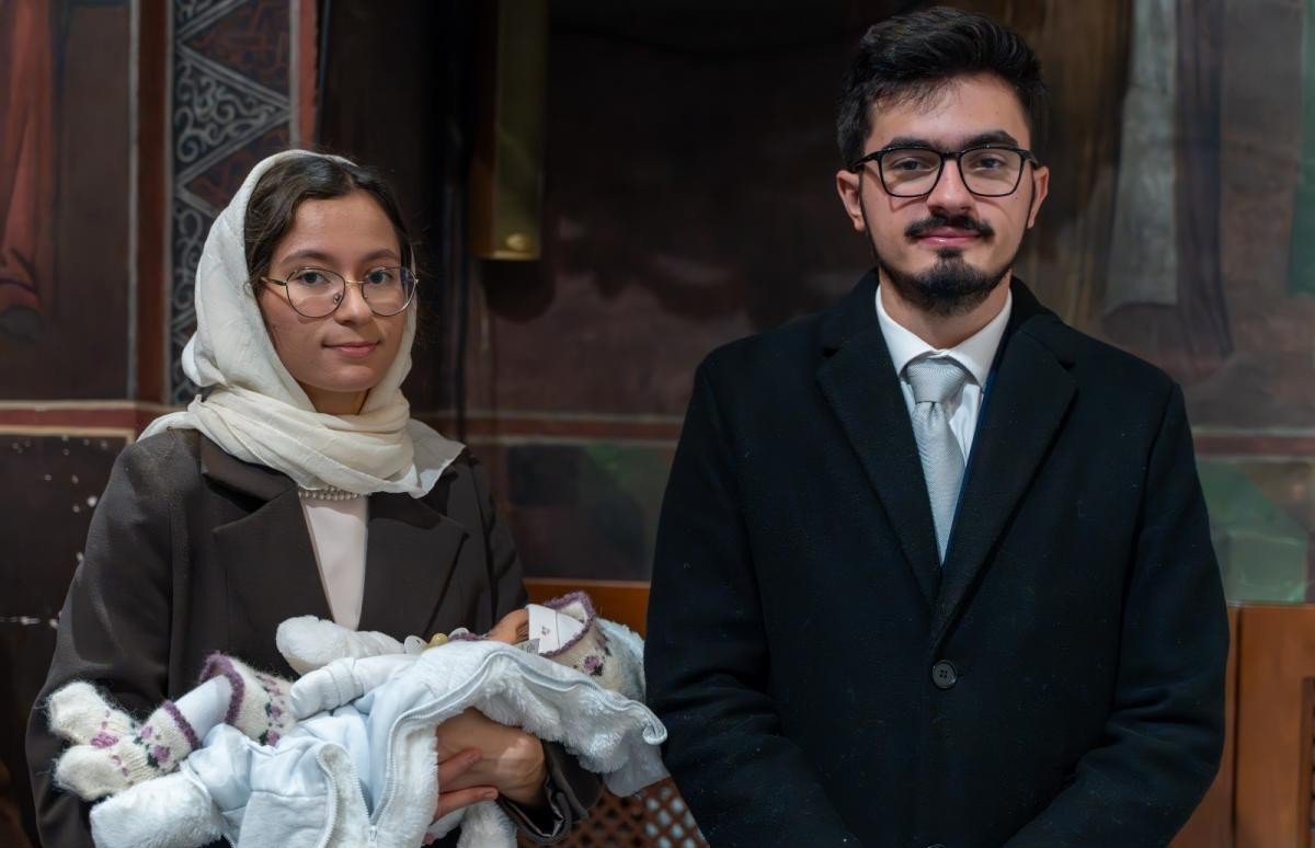 Sfânta Liturghie baptismală la Catedrala „Sfânta Cuvioasă Parascheva” din Roman 348807