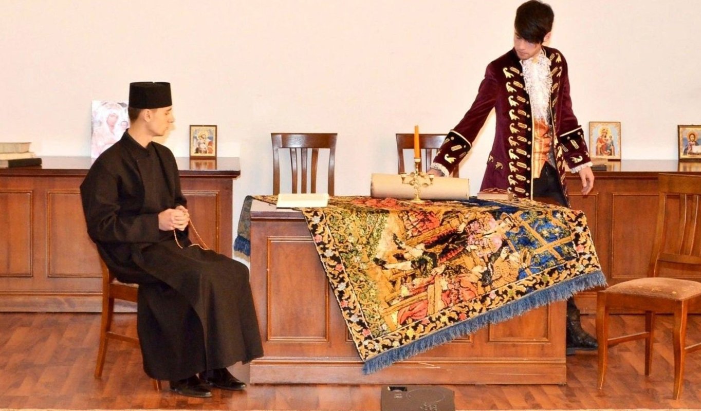 Noile tehnologii şi predarea religiei 348898