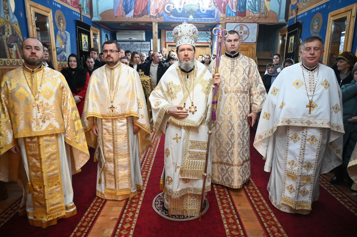 Slujire arhierească în comunitatea din Pădurea Neagră, Protopopiatul Marghita 348918