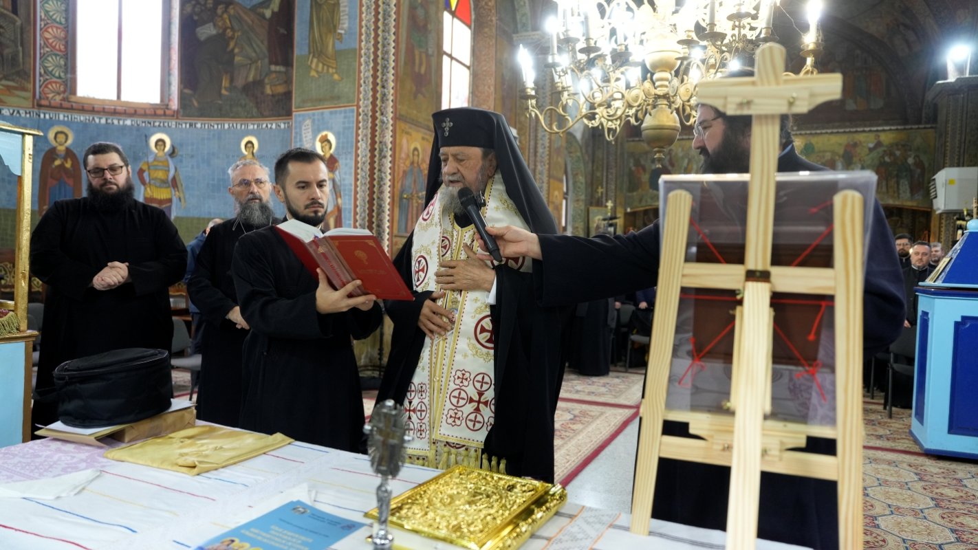 Conferinţă preoţească în satul unde s‑a născut Sfântul Dumitru Stăniloae 348998