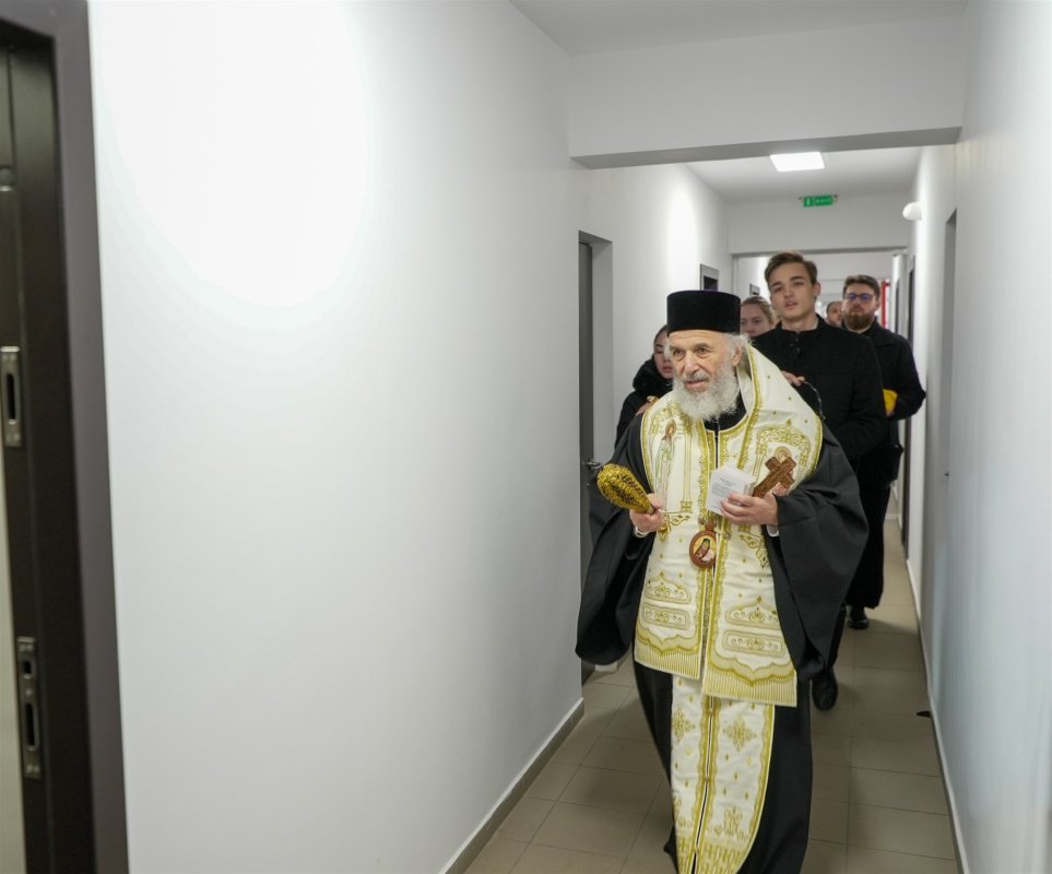 Hramul parohiei gălăţene ocrotite de Sfântul Cuvios Stelian Paflagonul 348996