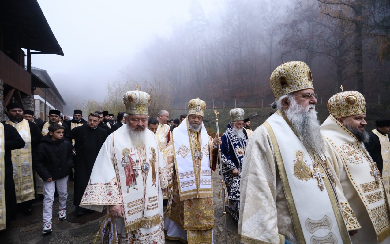 Proclamarea canonizării Sfântului Cuvios Mărturisitor Arsenie de la Prislop 349212
