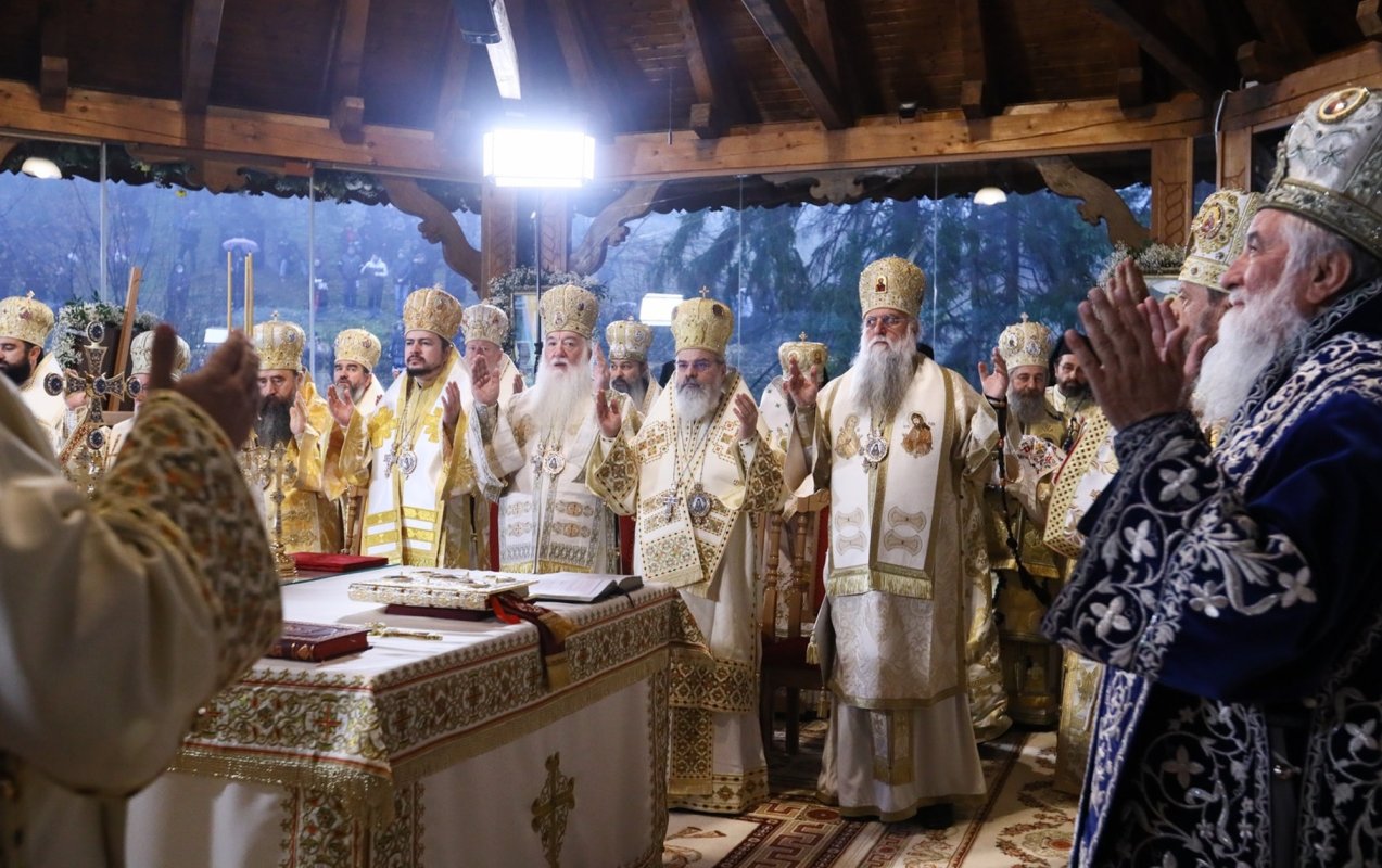 Proclamarea canonizării Sfântului Cuvios Mărturisitor Arsenie de la Prislop 349219