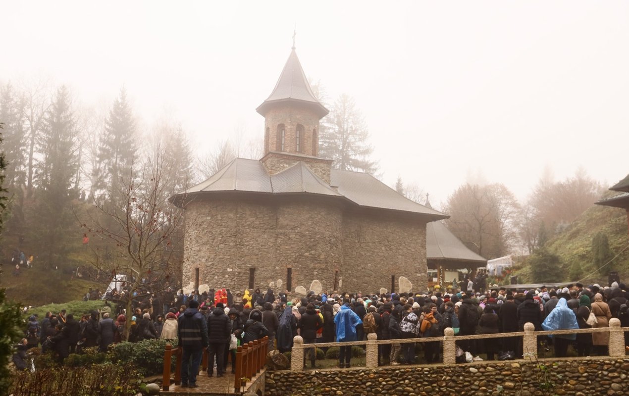 Proclamarea canonizării Sfântului Cuvios Mărturisitor Arsenie de la Prislop 349222