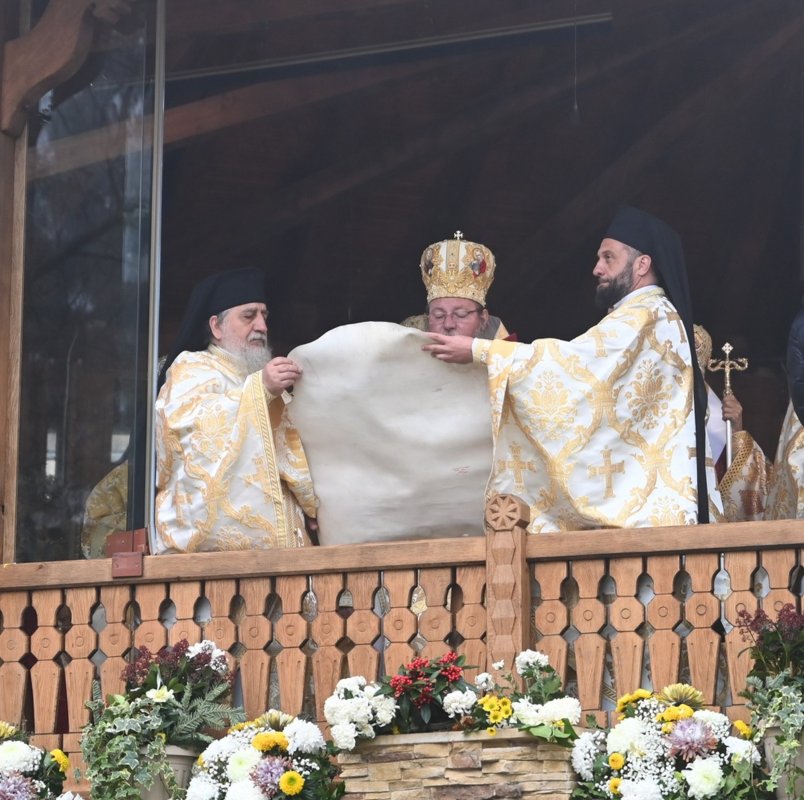 Proclamarea canonizării Sfântului Cuvios Mărturisitor Arsenie de la Prislop 349233