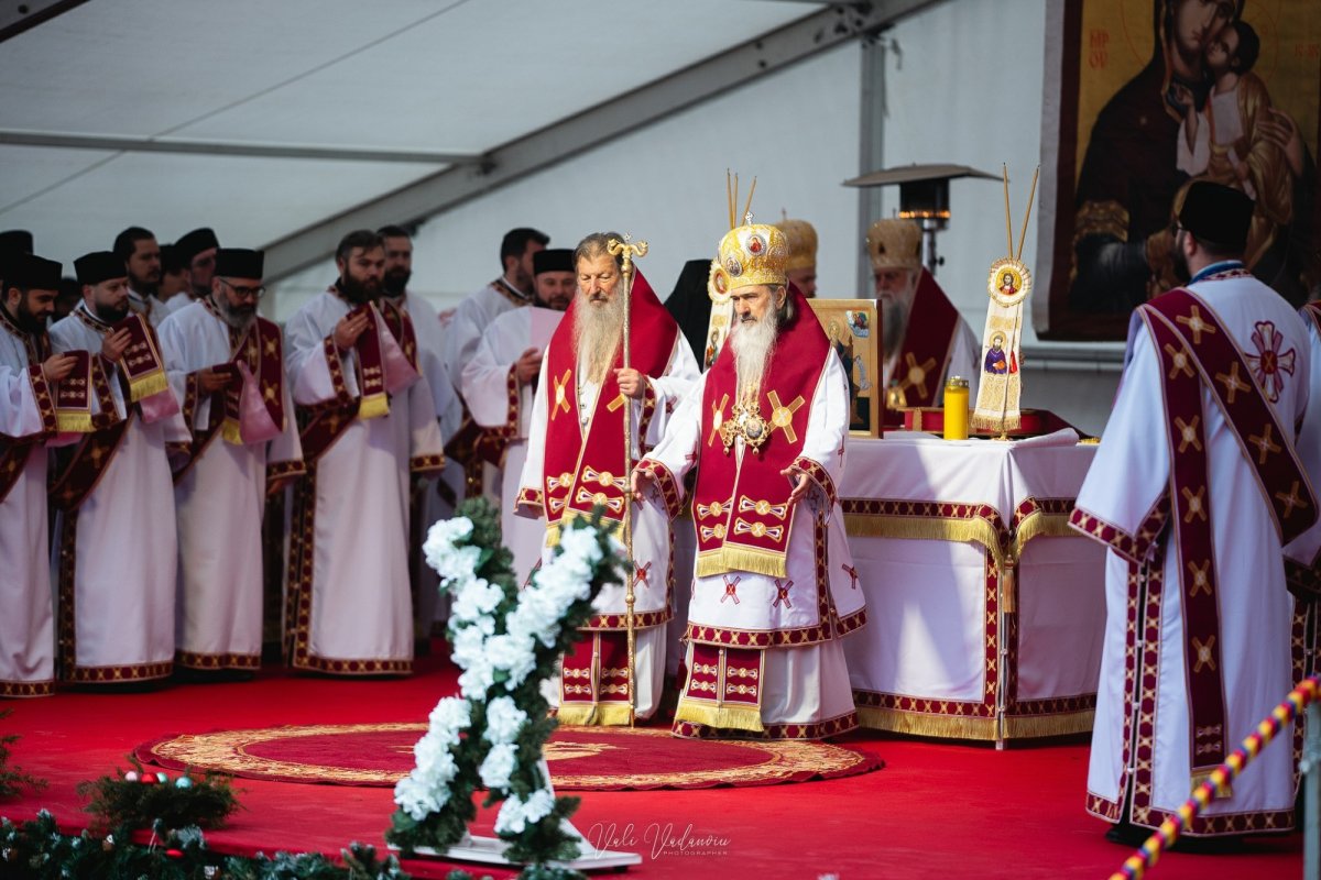 Ocrotitorul României cinstit în eparhii din Muntenia și Dobrogea 349401