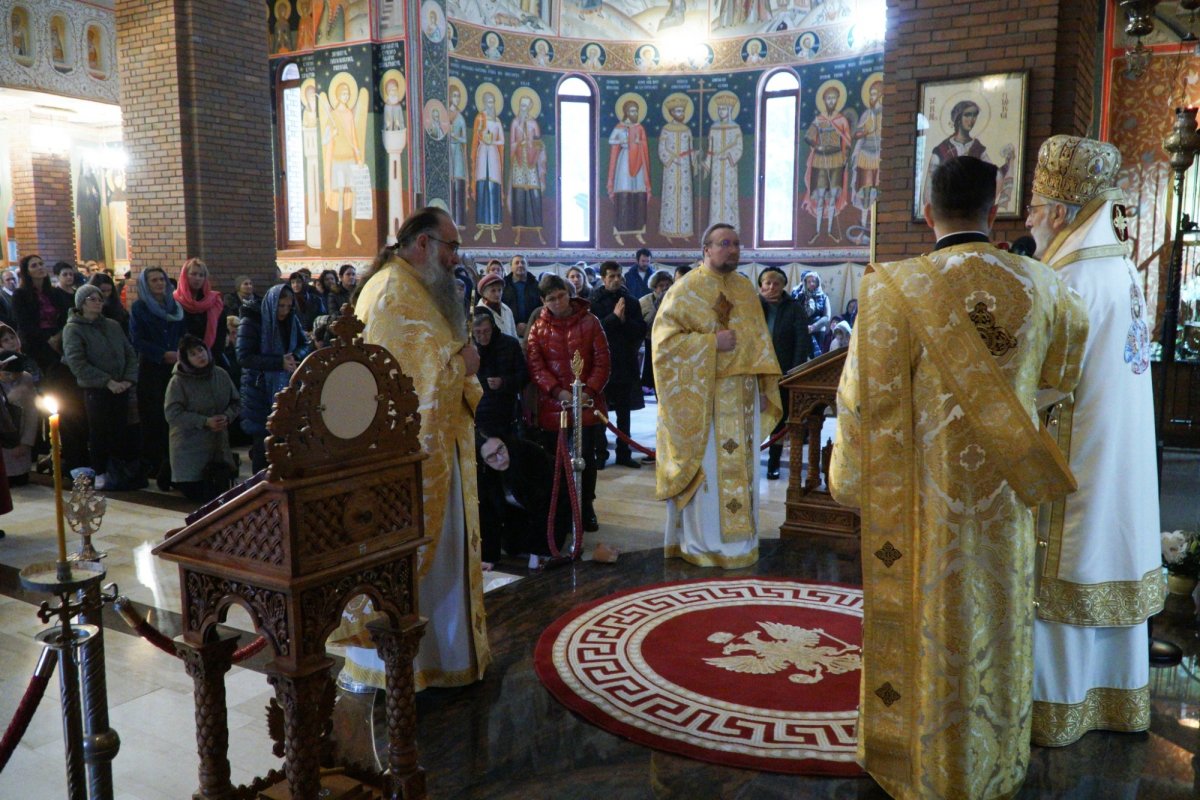 Ocrotitorul României cinstit în eparhii din Muntenia și Dobrogea 349403