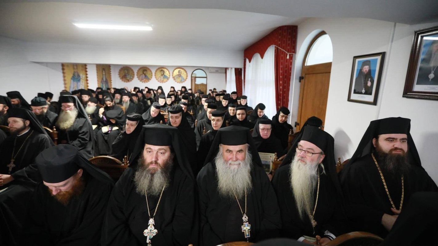 Sinaxă monahală în Mitropolia Clujului, Maramureșului și Sălajului 349467
