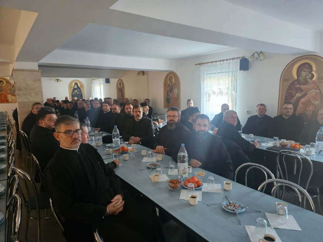 Conferința preoțească în protopopiatele Sighișoara și Târnăveni 349607