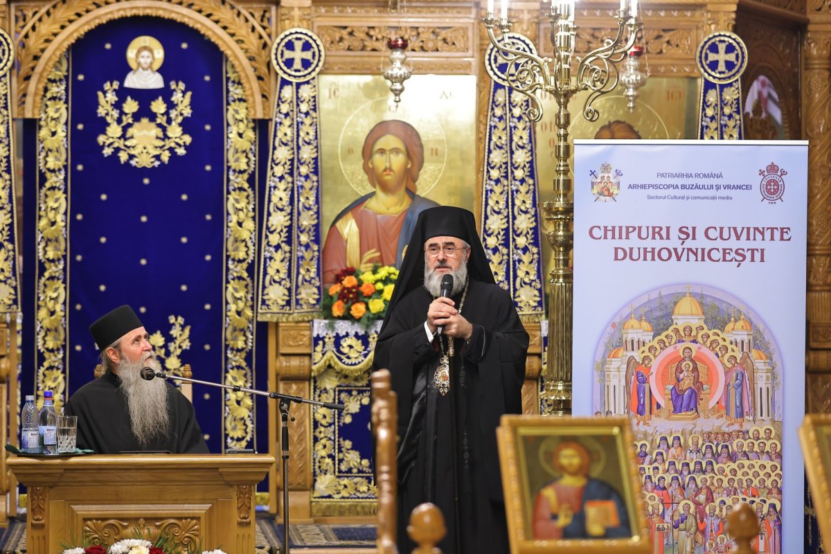 Părintele Arsenie Muscalu a conferențiat la Buzău 349771