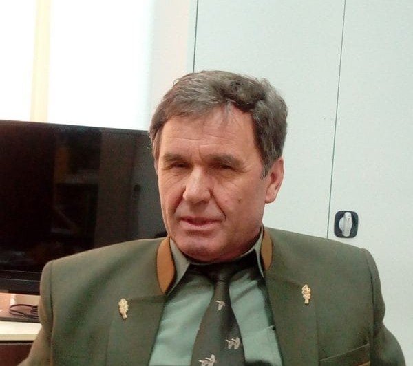 Vecin cu sfinții și poeții, trăind în mijlocul marilor frumuseți 349791