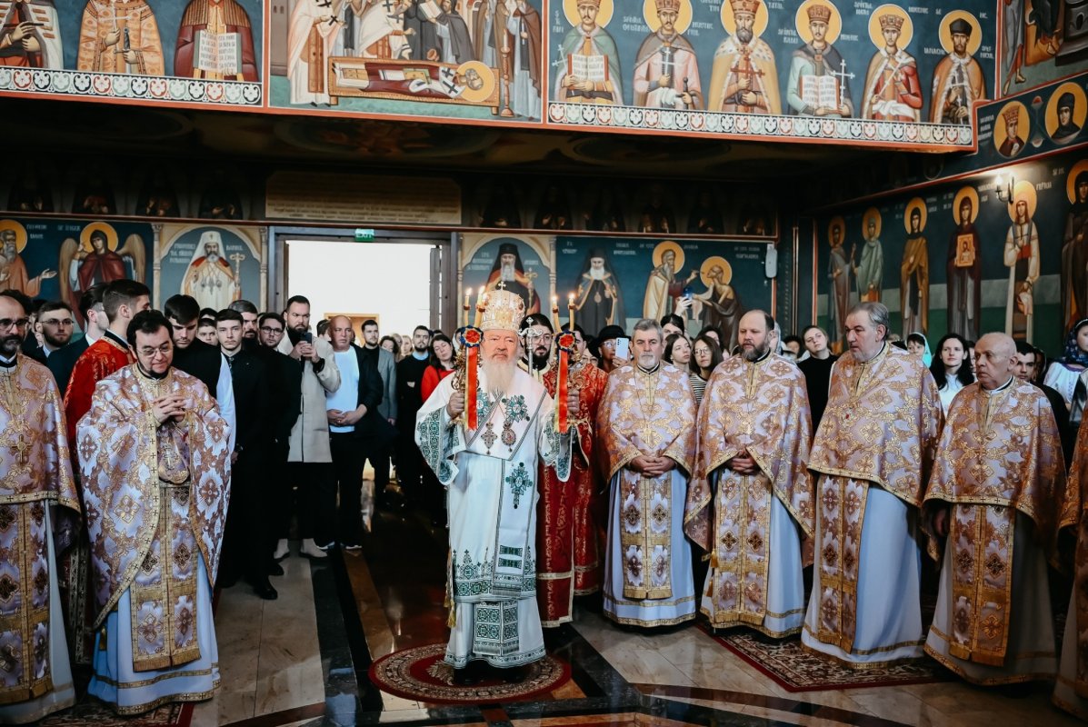 Hramul paraclisului Facultății de Teologie Ortodoxă din Cluj-Napoca 349954