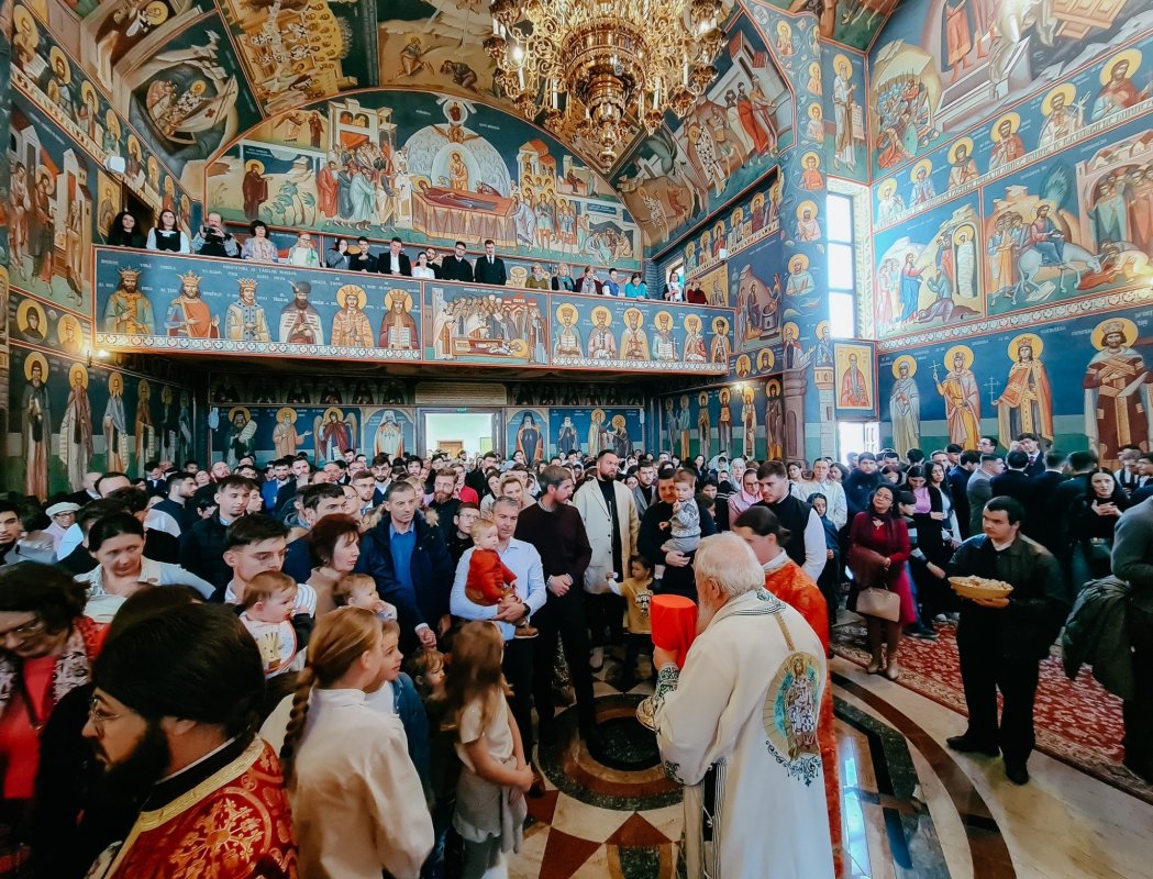 Hramul paraclisului Facultății de Teologie Ortodoxă din Cluj-Napoca 349957