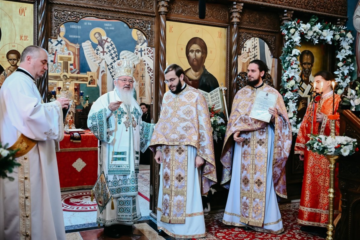 Hramul paraclisului Facultății de Teologie Ortodoxă din Cluj-Napoca 349959