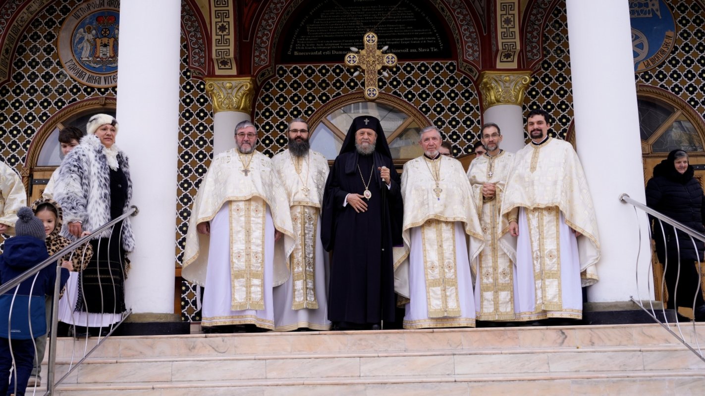 Sărbătoare la Biserica „Înălţarea Domnului” şi „Sfântul Nicolae” din Sibiu 349965