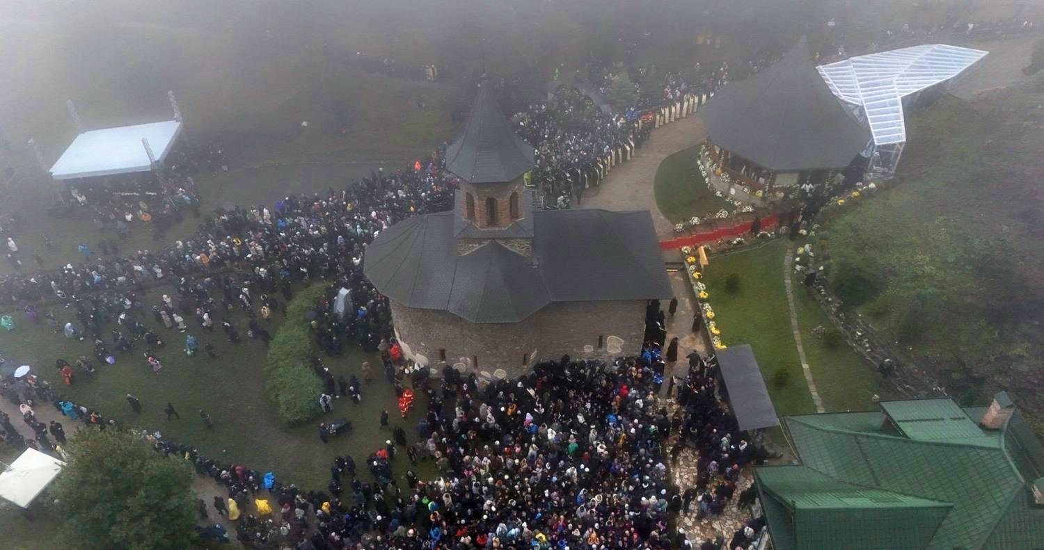 Prislop: din capătul lumii, capăt al lumii 349891