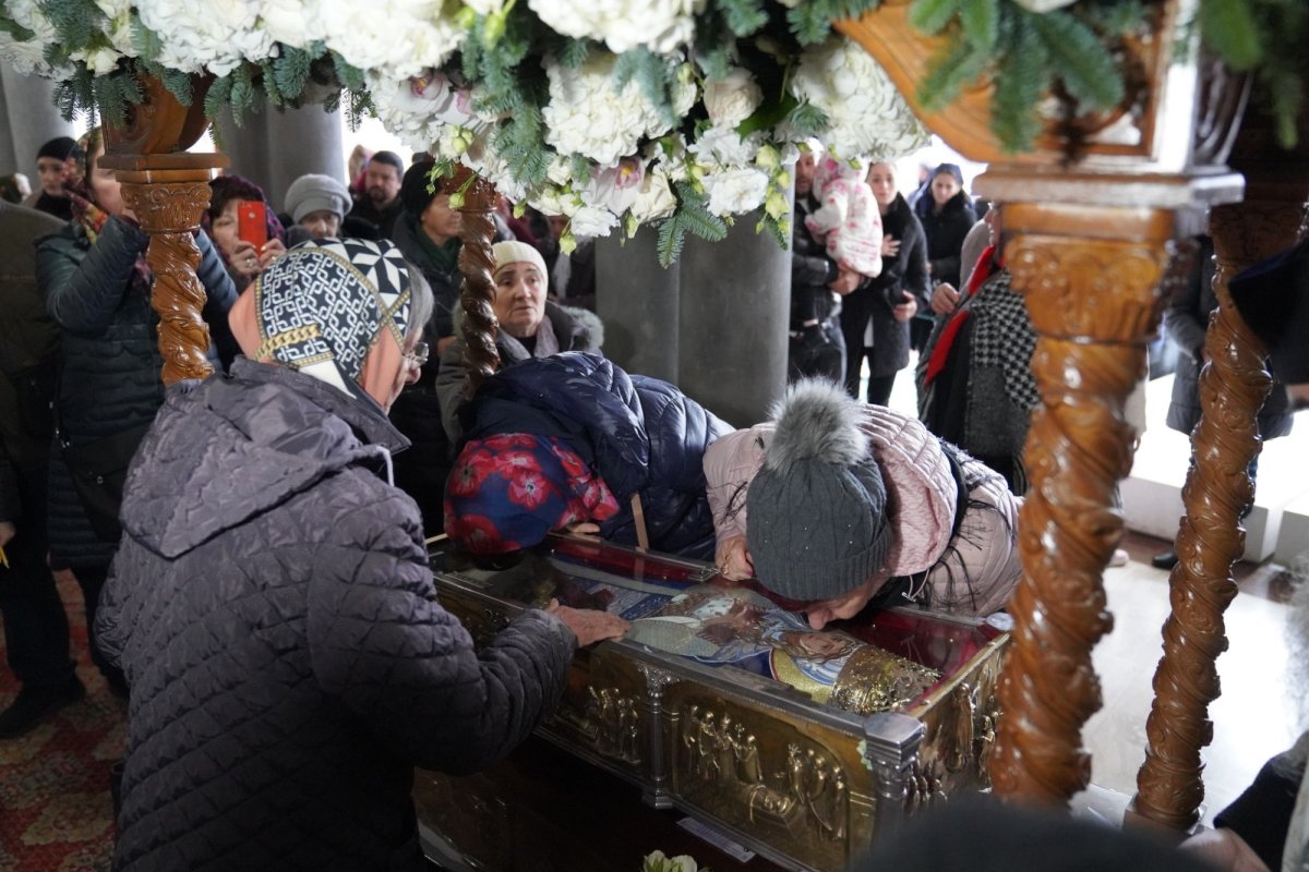 Rugăciune şi filantropie de ziua Sfintei Muceniţe Filofteia 350069