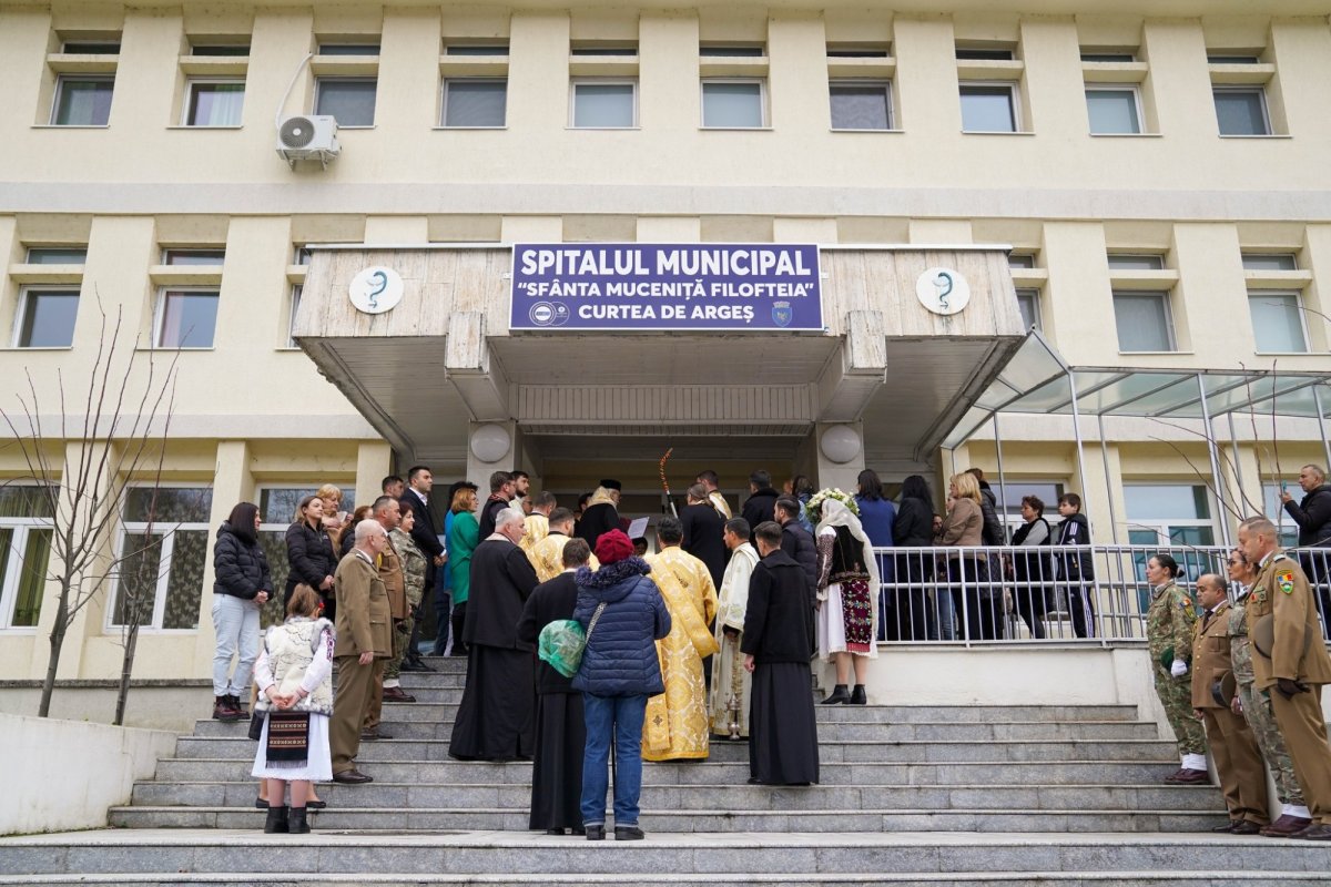 Rugăciune şi filantropie de ziua Sfintei Muceniţe Filofteia 350070