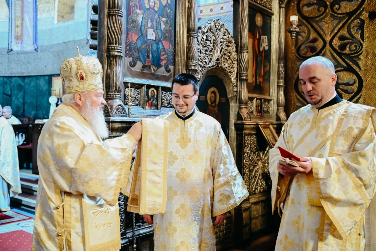 Slujire arhierească la Catedrala Mitropolitană din Cluj‑Napoca 350021