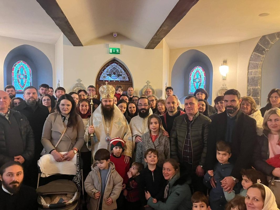 Slujiri arhierești în comunități românești din Irlanda 350042