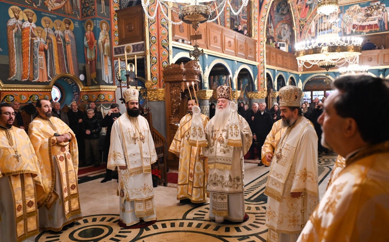 Hramul de iarnă al Catedralei Episcopale din Deva 350133