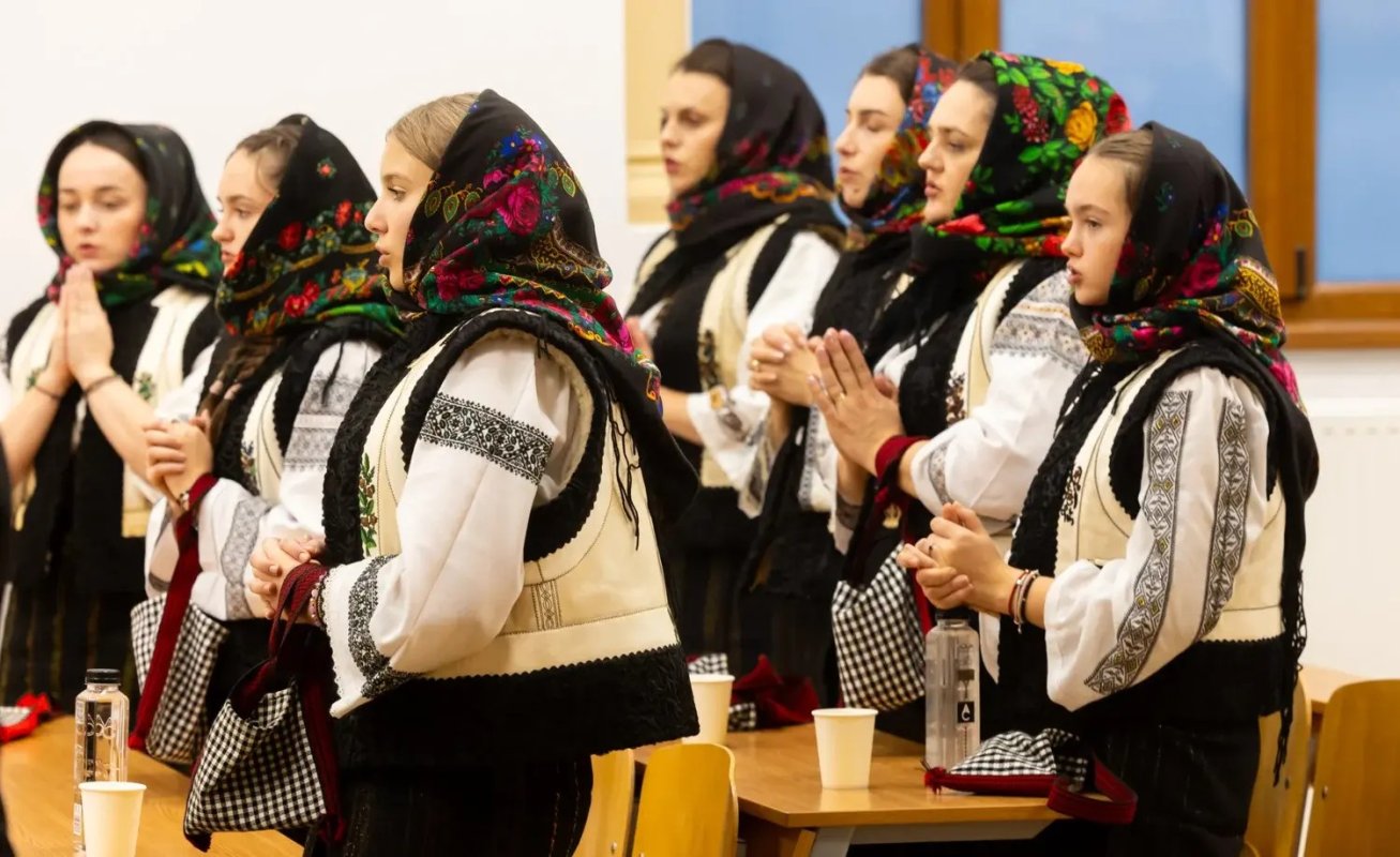 Lansarea cărții „In servitutem sanctorum” la Facultatea „Justinian Patriarhul” 350172