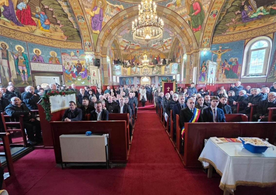 Un secol de la târnosirea bisericii parohiale din Bucerdea Vinoasă, Alba 350129